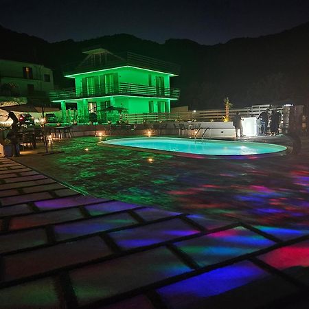 Tenuta Croce Appartamento Karol-Piscina-Vista Mare Salerno Exterior photo