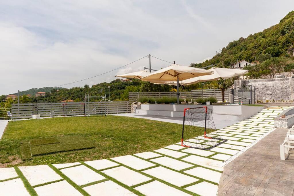 Tenuta Croce Appartamento Karol-Piscina-Vista Mare Salerno Exterior photo